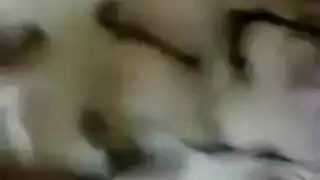 شرموطة مصرية طازة: كلام فاحش، رقص مثير، وجنس صريح