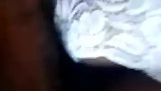 مص متحرك قوي مع التقيؤ