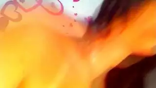 في سن المراهقة لاتينا لعبة ضخمة عقاب