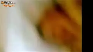 شرموطه هايجة فشخ صوتها حلوه تجيبهم عليه